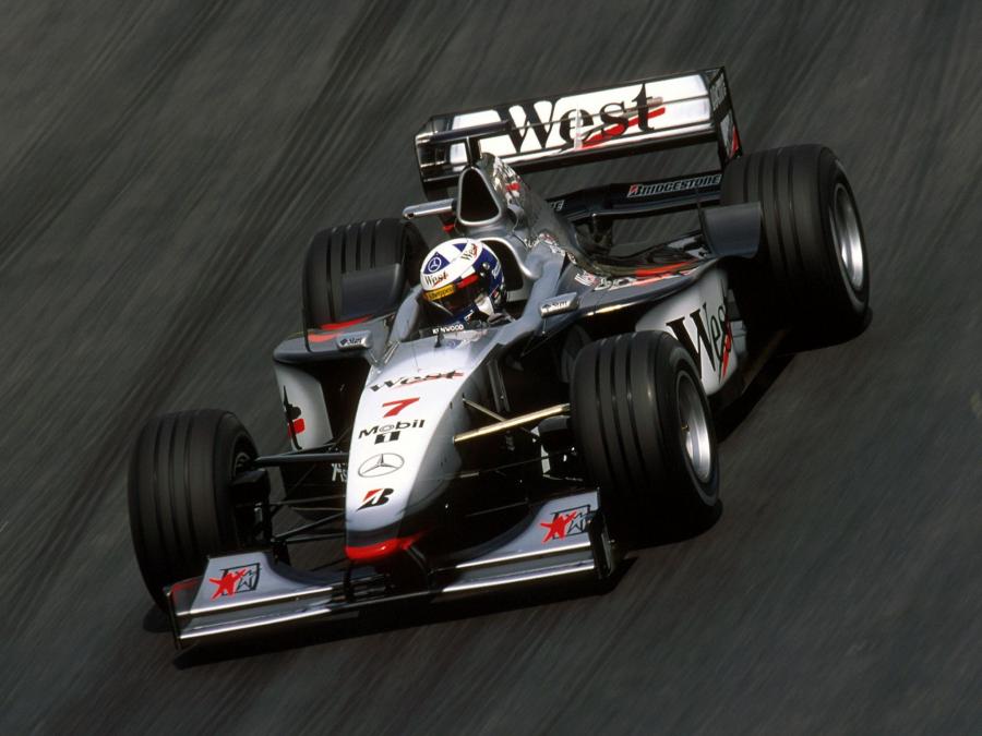  McLaren Mercedes-Benz MP4-13 1998 года  (фото 3 из 17)